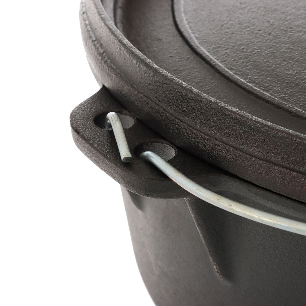 Campfire pre-seasoned 12 quart cast iron camp oven with heavy-duty lid and carry handle designed for camping, outdoor cooking, baking and campfire meal preparation