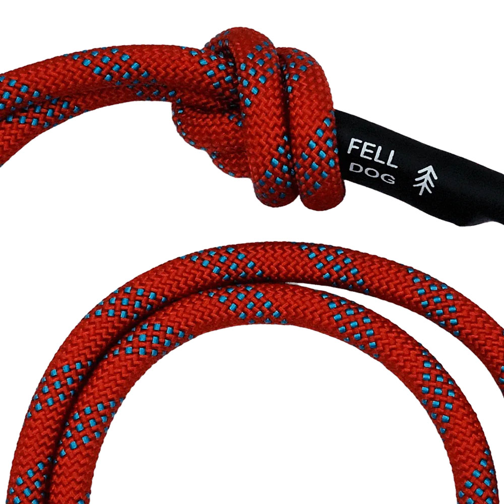 Fell Dog Scafell Rope Dog Lead – Blue Blue Fell Dog Scafell rope lead with red detailing, knotted ends, loop handle and black metal clip for secure dog walking.