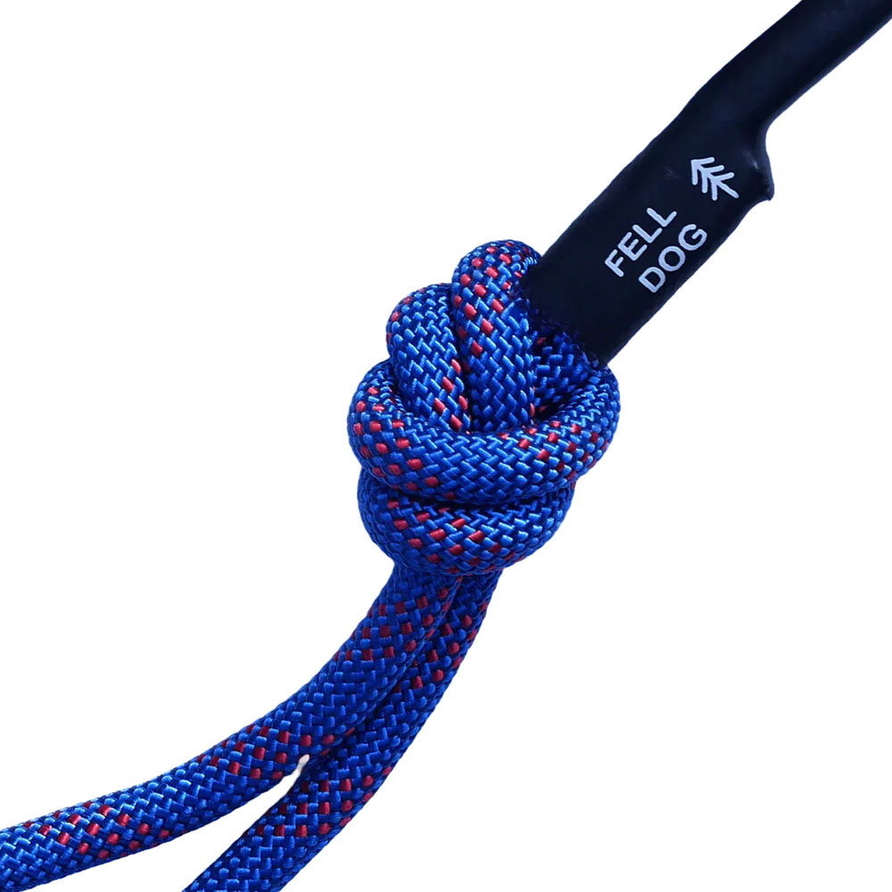 Fell Dog Scafell Rope Dog Lead – Blue Blue Fell Dog Scafell rope lead with red detailing, knotted ends, loop handle and black metal clip for secure dog walking.
