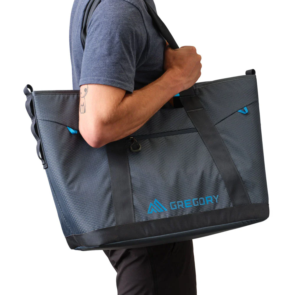 Gregory Alpaca Utility Tote 50L with spacious storage capacity, reinforced carry handles and durable design for outdoor gear, travel and everyday use.