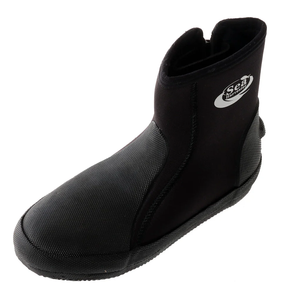 Dive Boots – Black Neoprene Zip Boots Pair of Sea Harvester black neoprene dive boots featuring side zippers, reinforced rubber toe and heel panels, durable non-slip soles, and insulated construction for scuba diving, snorkeling, and water sports.