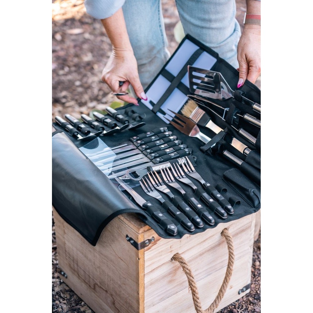 Wildtrak 26-piece stainless steel cutlery and BBQ set with knives, forks, spoons, barbecue tools and storage roll designed for camping, outdoor cooking, picnics and barbecues