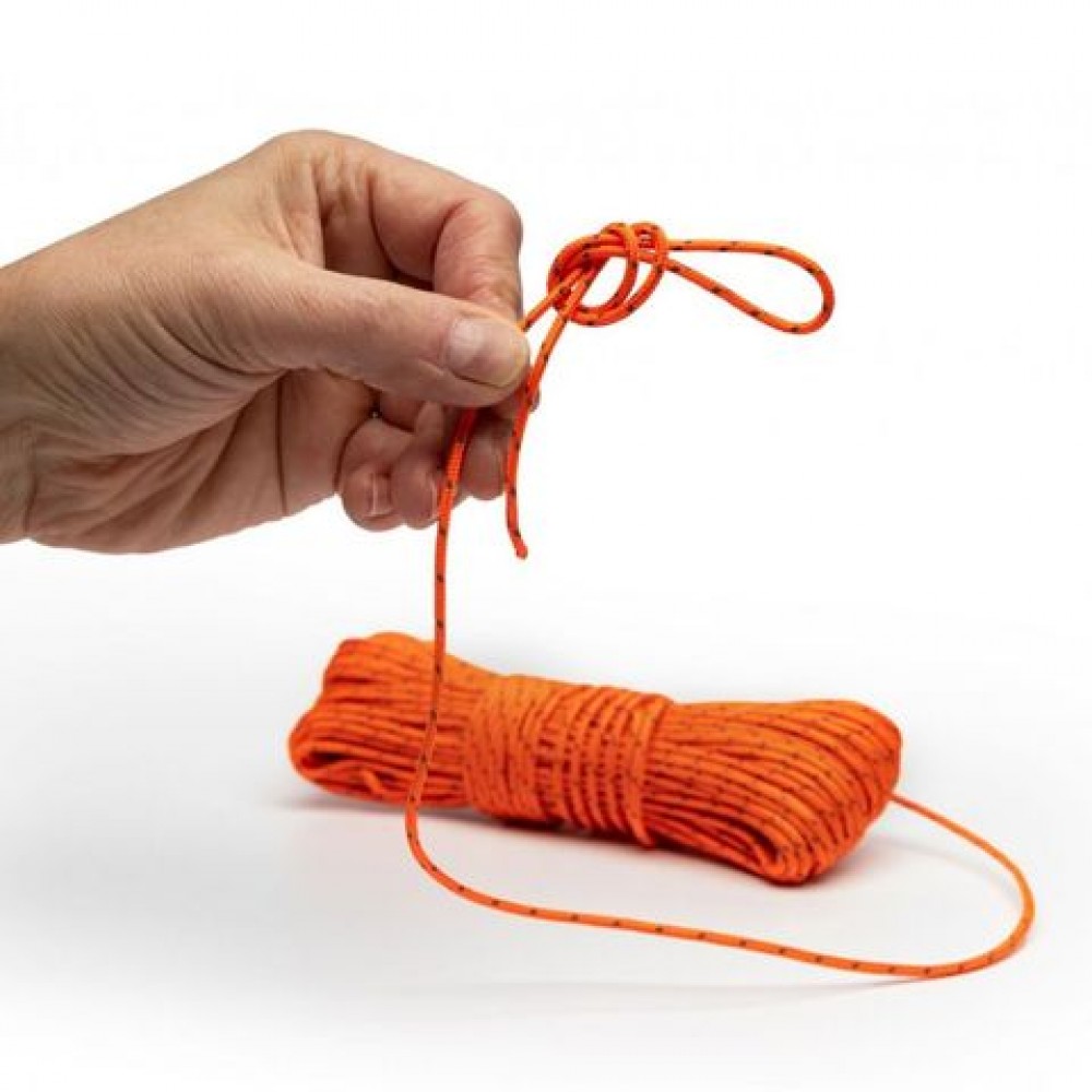 Knotting the Utility TinderCord for Field Use Hand tying knot in SOL TinderCord for emergency setup