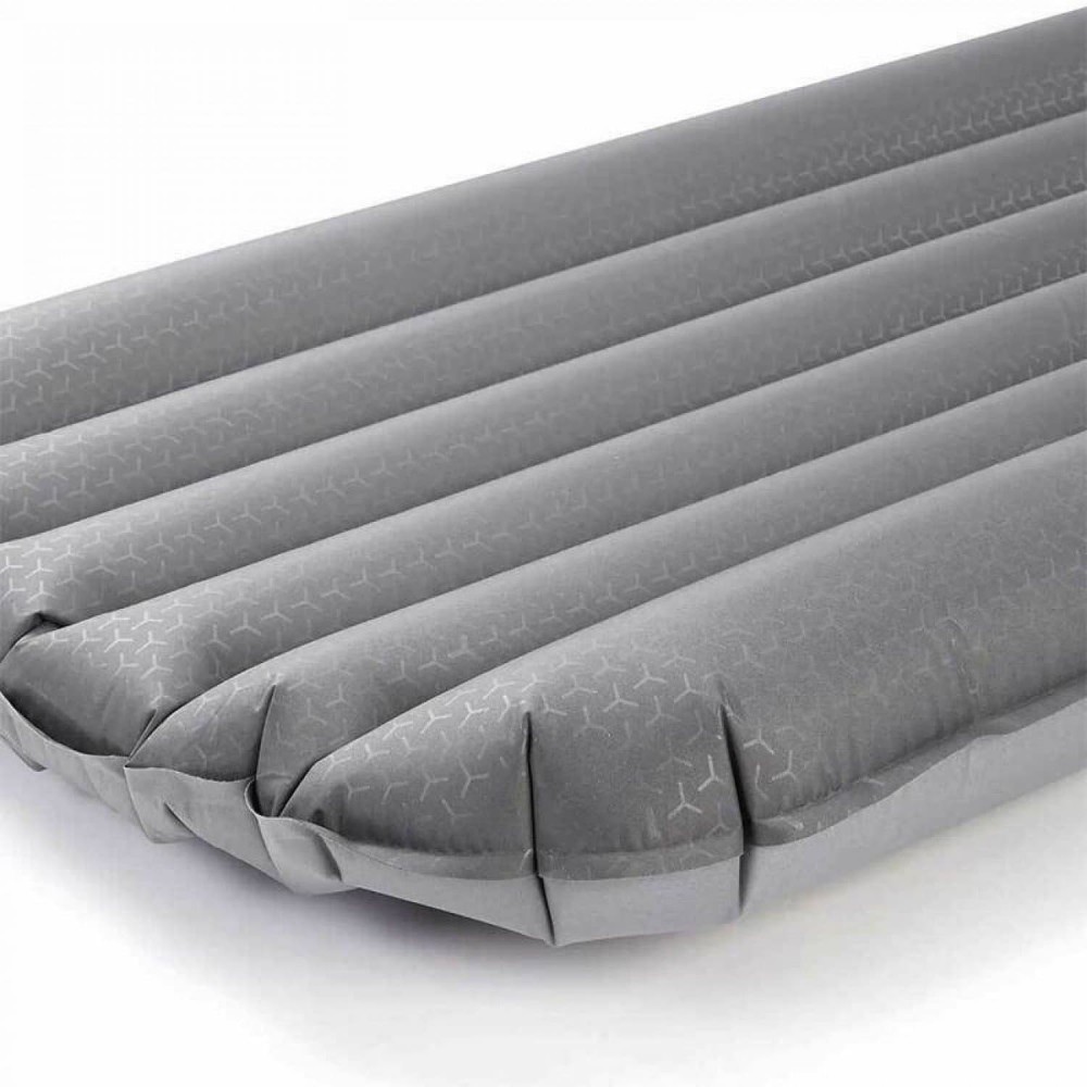 Rab Stratosphere 4 Sleeping Mat – Corner Close-Up Angled close-up of the inflated mat showing depth and side channel design