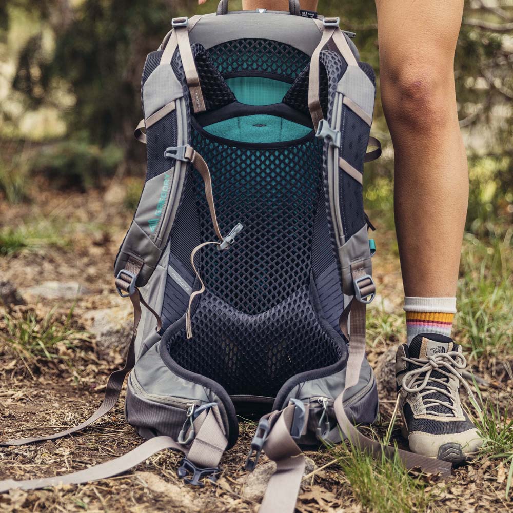 gregory jade 33l womens hiking backpack lightweight ventilated trail pack freefloat suspension day hiking backpack women outdoor trekking pack