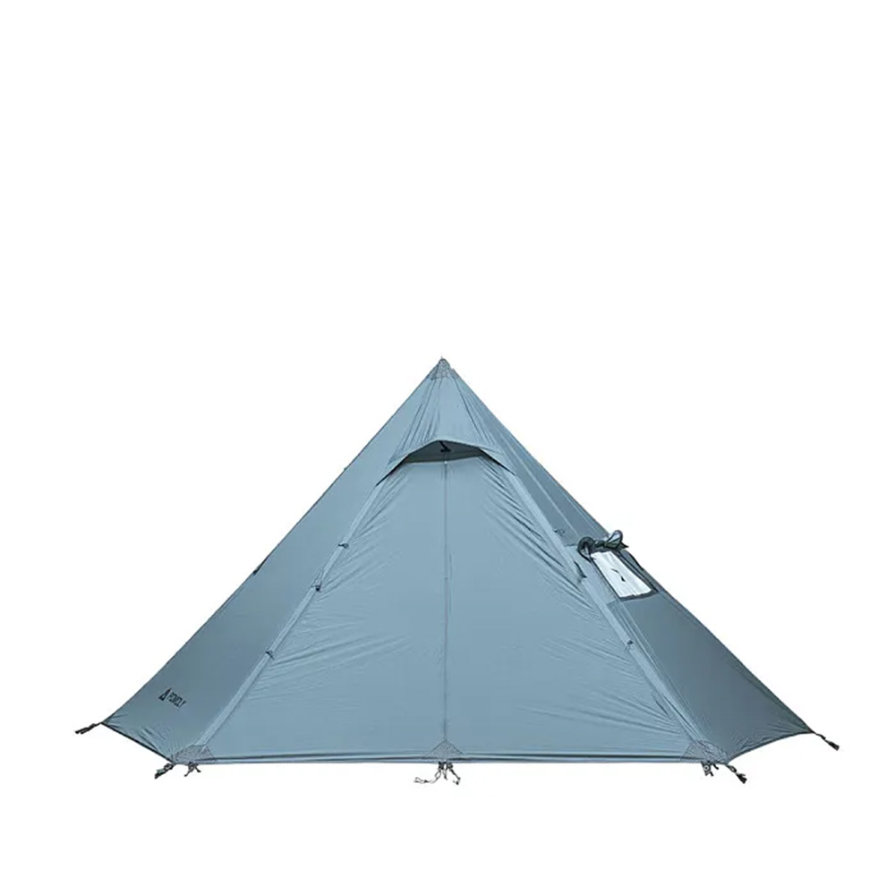 Pomoly HUSSAR 20 Solo Tipi Tent - Front View Front view of Pomoly HUSSAR 20 Solo Tipi hot tent in smoke blue color with closed door and vent.