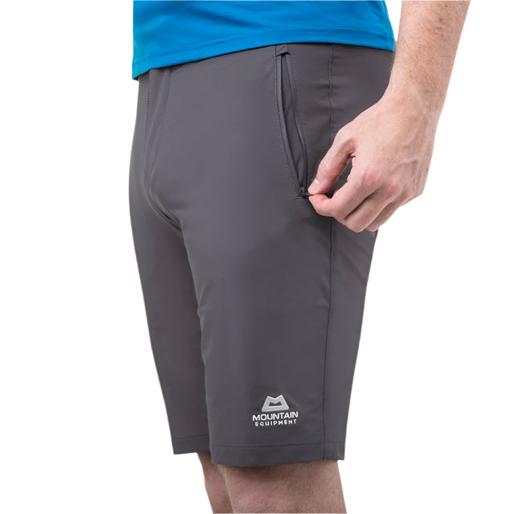 Anvil Grey technical shorts with integrated belt and minimalist front design, ideal for summer mountain adventures