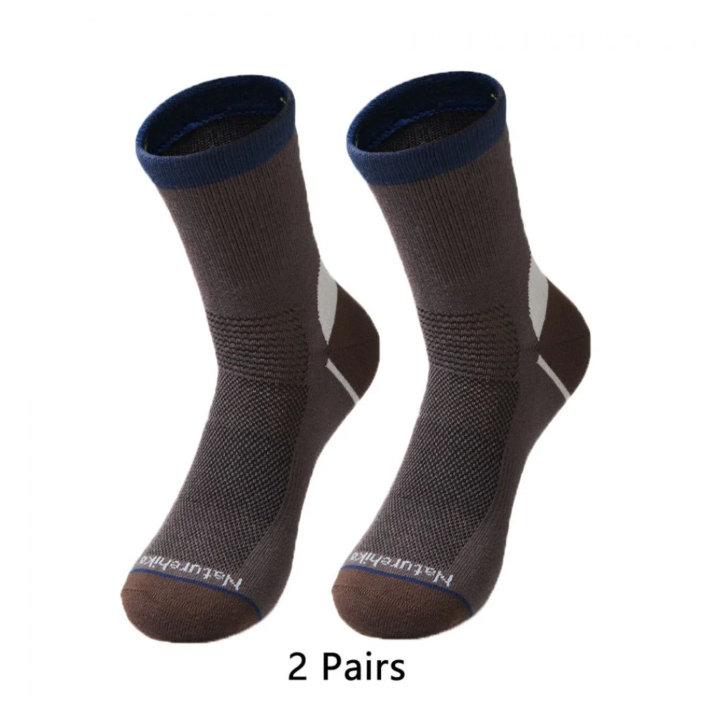 Naturehike Quick Drying Mid-Calf Hiking Socks - 2Pairs 2Pairs Naturehike quick drying mid-calf hiking sock with breathable knit panels and cushioned design for hiking, trekking, camping and outdoor adventures.
