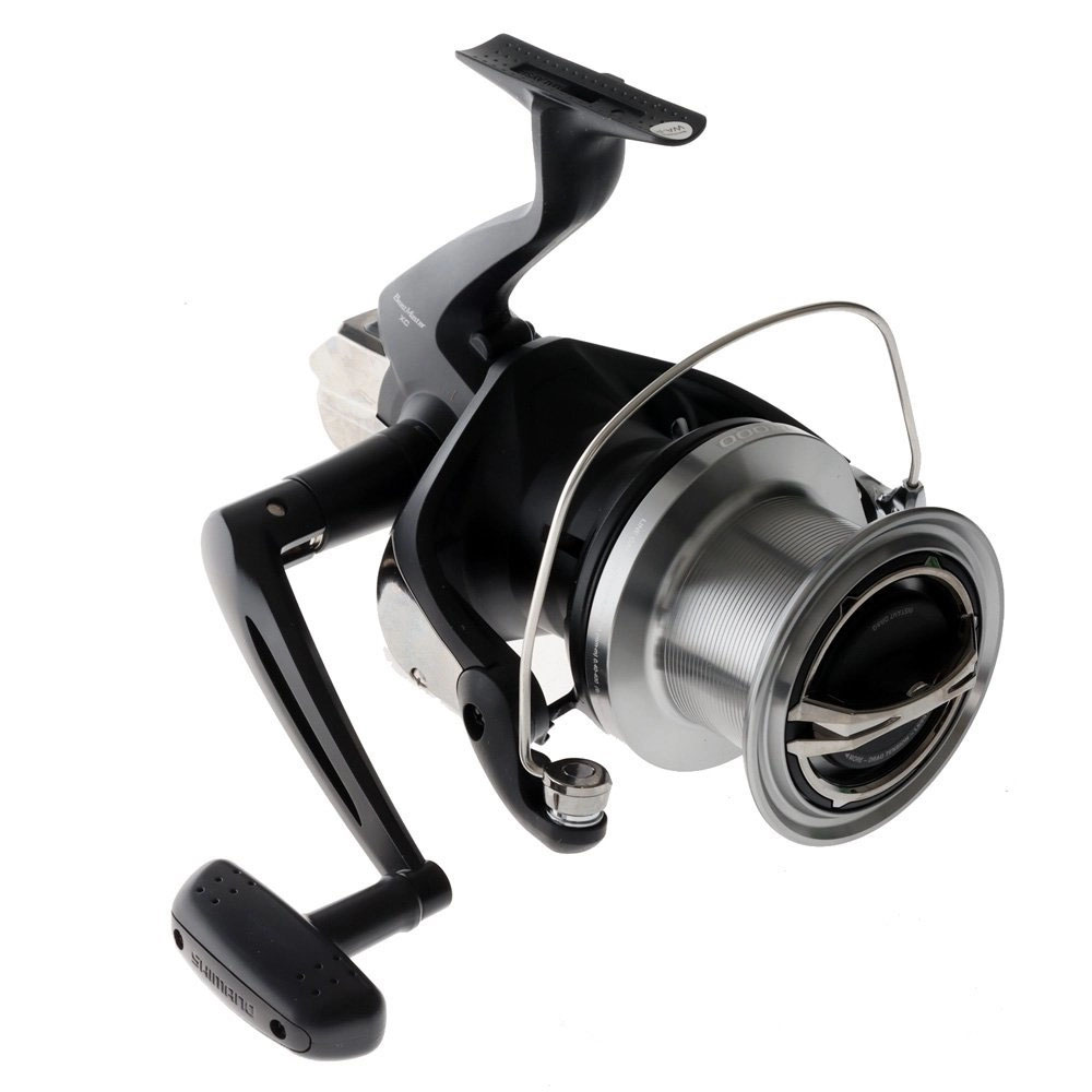 Shimano Beastmaster 14000 Veritas Surfcasting Value Package Shimano Beastmaster 14000 surfcasting fishing combo package with Veritas surf rod, tackle bag, hooks, traces and surf fishing accessories