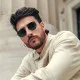 Zenottic Fashion Hexagon Polarized Retro Sunglasses Retro hexagon sunglasses with a gold-tone metal frame and polarized green lenses, offering stylish UV protection for everyday wear and outdoor activities.