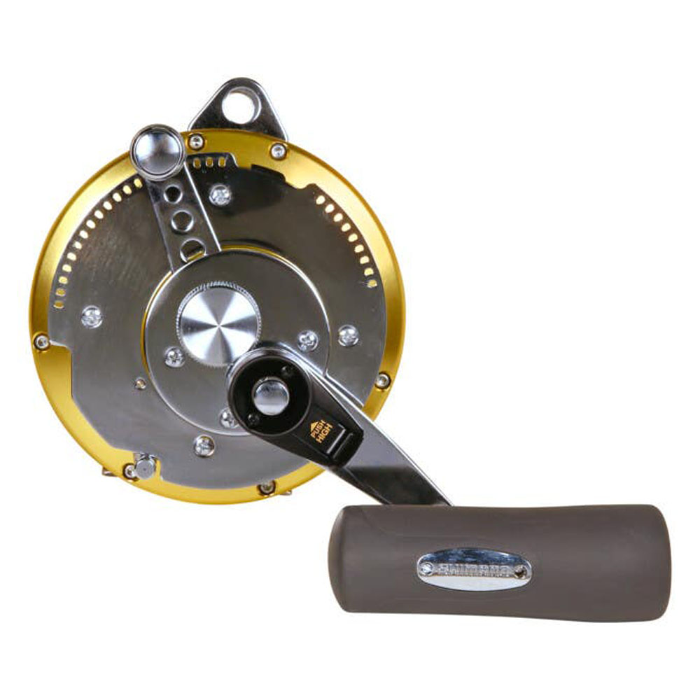 Shimano Tiagra 80WA Status Bluewater Game Combo Shimano Tiagra 80WA big game fishing reel mounted on Status bluewater game fishing rod combo