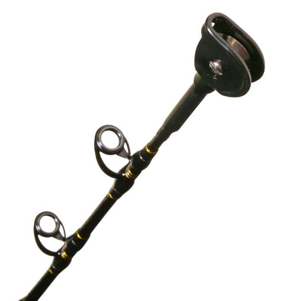 Shimano Tiagra 80WA big game fishing reel mounted on Status bluewater game fishing rod combo