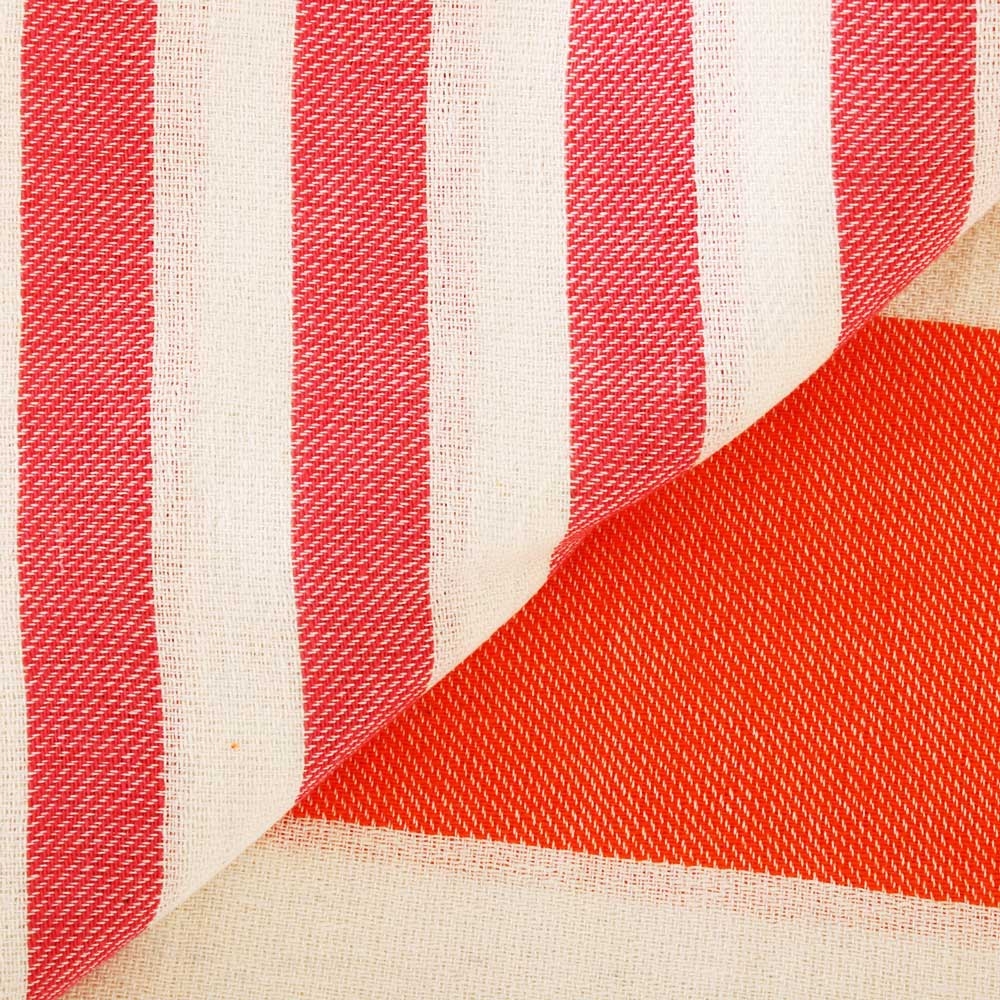 Striped Turkish Cotton Beach Towel Woven Texture Detail Close-up of striped Turkish hand-loomed cotton beach towel showing soft woven flat-weave texture breathable lightweight fabric and artisan craftsmanship detail